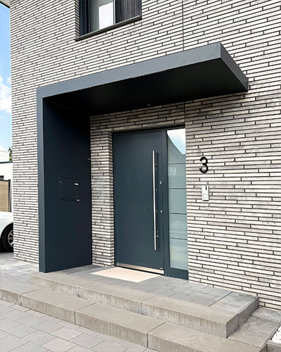 Photo n°4 de l'Auvent de Porte d'Entrée BS