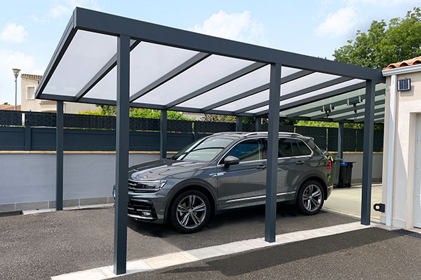 Photo d'un ensemble Carport et Pergola Aluminium CLIMALUX Autoporté