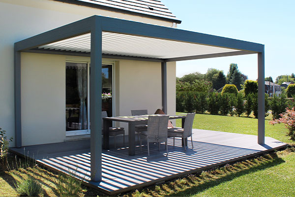 Photo d'une Pergola Bioclimatique EOLUX Autoportée