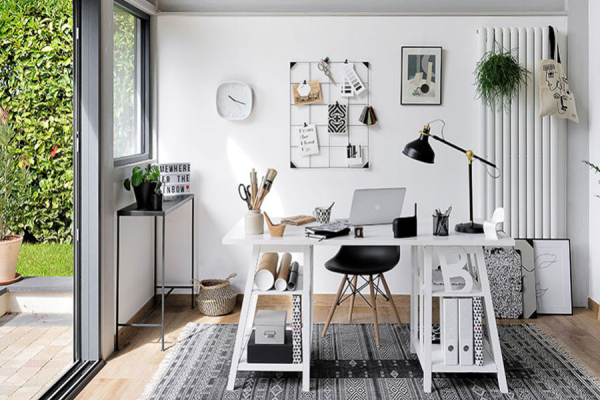 Installer un bureau de jardin : la solution idéale pour le télétravail